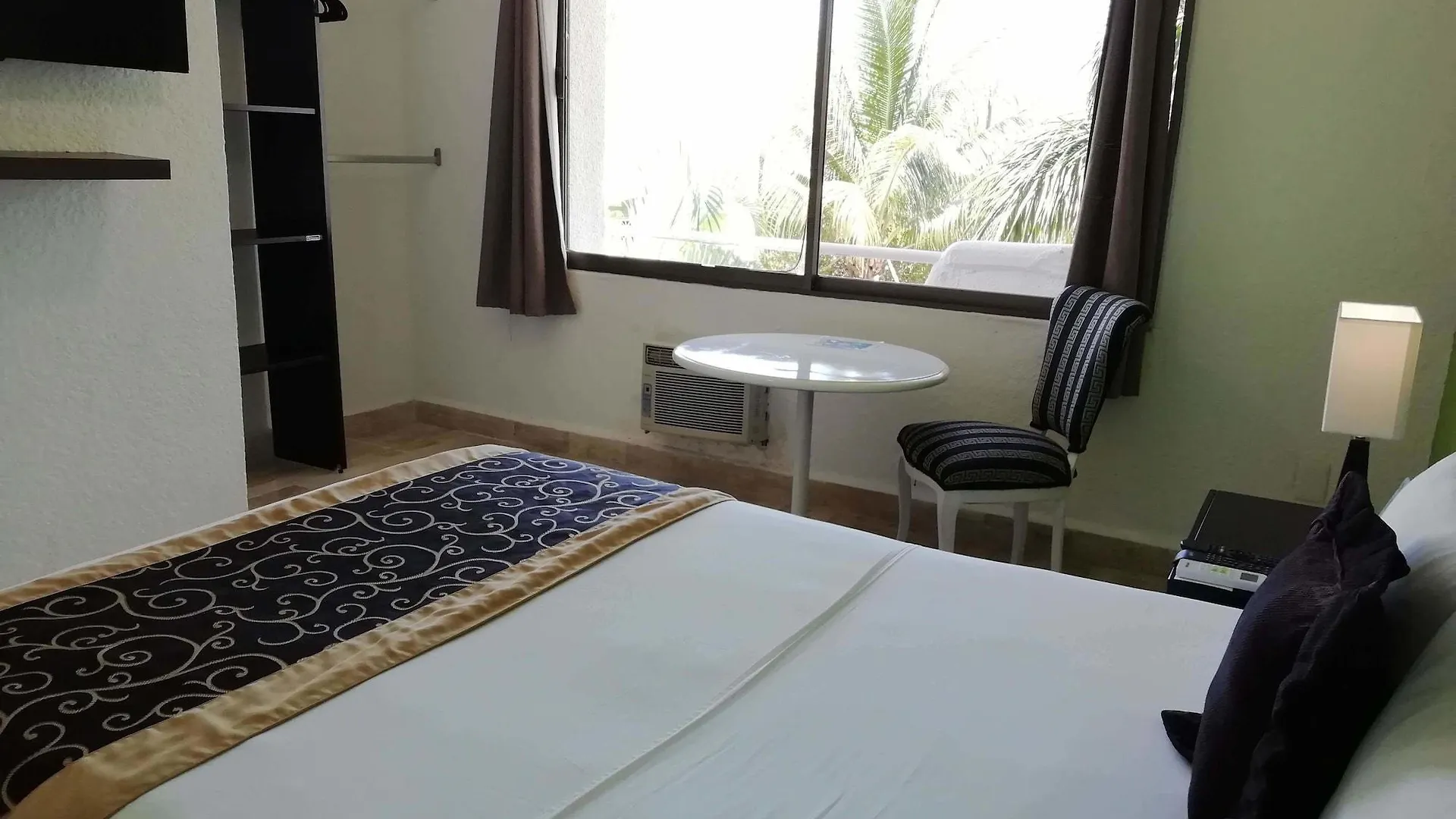 Hotel Green 16 Cancun