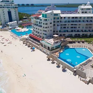 Aparthotel Ar Plaza