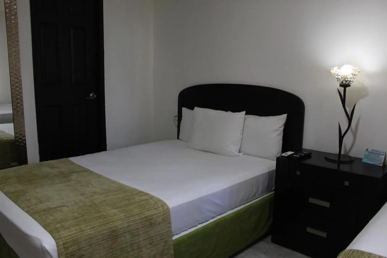 Hotel Green 16 Cancun 3*,  Mexico